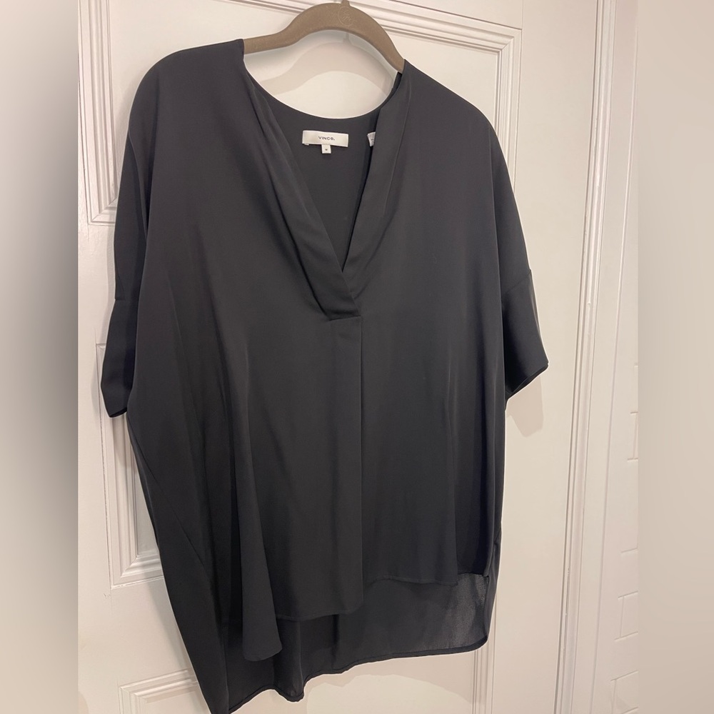 Nearly new Black Silk Vince top- medium